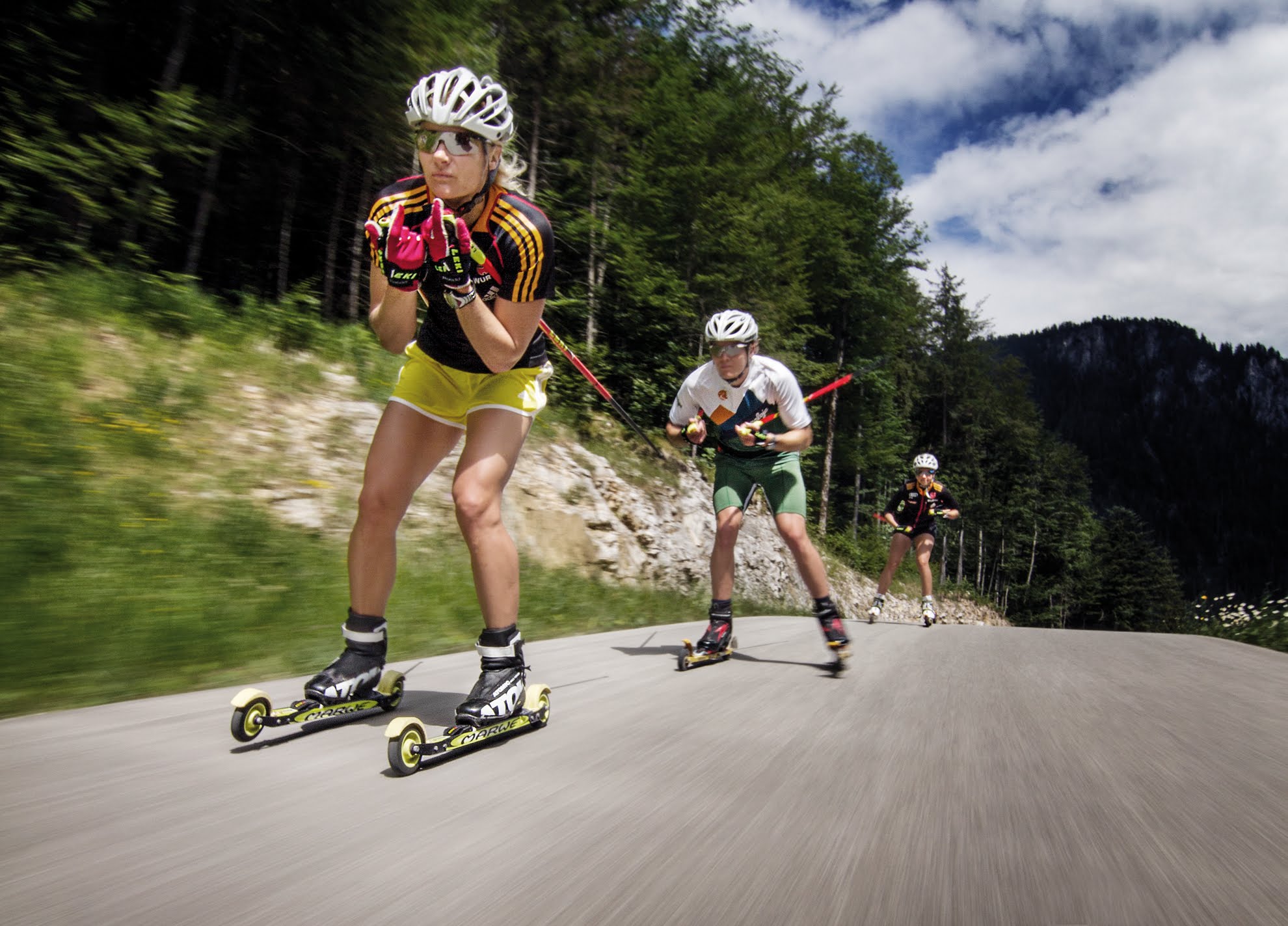 LEKI Ski Roller. On the fast Track. xcski.de Langlauf