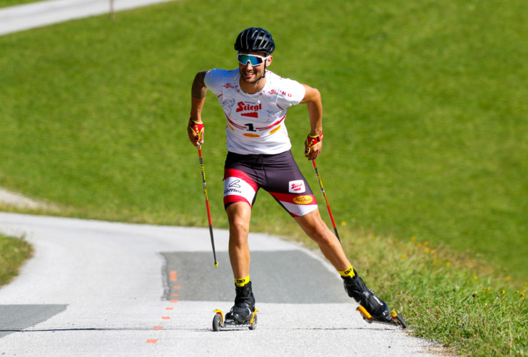 Lukas Greiderer siegt beim Bergrennen in Bischofshofen.