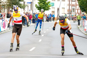 Zieleinlauf bei den Herren: Rydzek siegt hauchdünn.