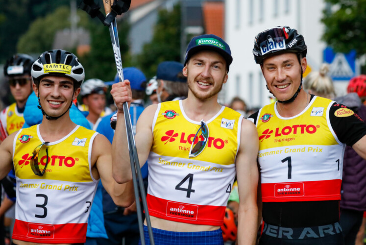 So sehen Sieger aus: Ilkka Herola (Mitte) gewinnt vor Mario Seidl (rechts) und Manuel Einkemmer (links).