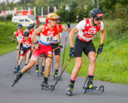 Johannes Rydzek beim Skirollerlauf.