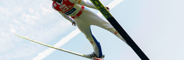 Mario Seidl führte nach dem Springen.