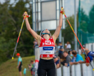 Annalena Slamik (AUT) freute sich über Platz 2 beim Heimwettbewerb.