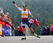 Gyda Westvold Hansen bei der Ankunft auf dem Fichtelberg