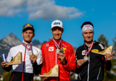 Die Sieger von der Normalschanze: Johannes Lamparter, Mario Seidl, Martin Fritz (l-r).
