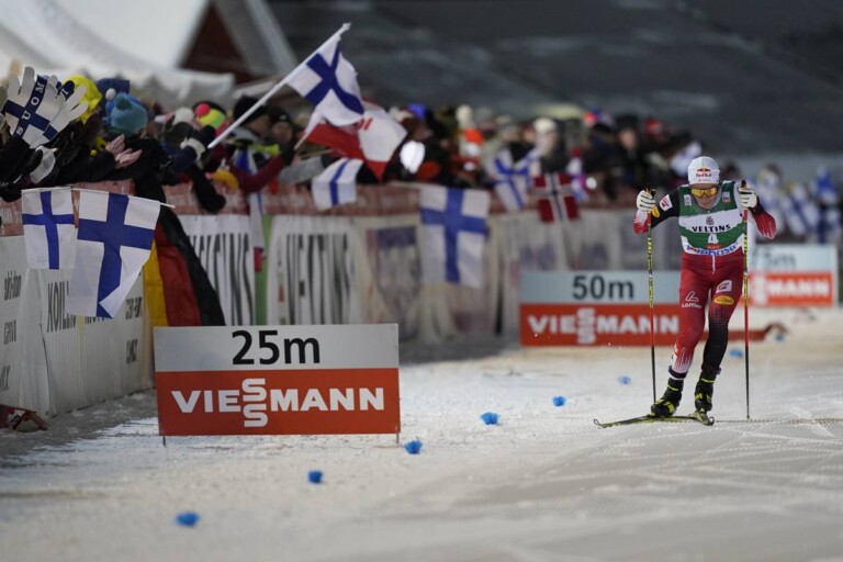 Johannes Lamparter im Zielsprint
