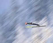 Eric Frenzel mit einem Sprung wie aus alten Zeiten