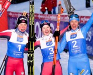 Freudige Gesichter bei den Top drei: Mari Leinan Lund (NOR), Gyda Westvold Hansen (NOR), Annika Sieff (ITA), (l-r).