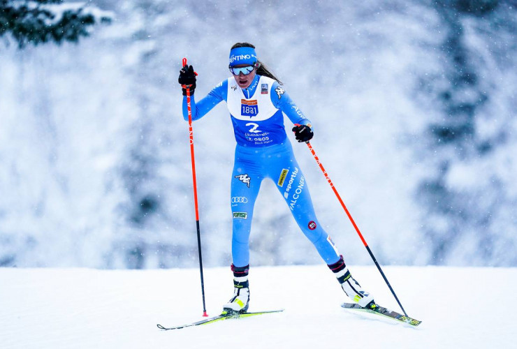 Annika Sieff (ITA) auf dem Weg zu ihrem ersten Weltcup-Podium.