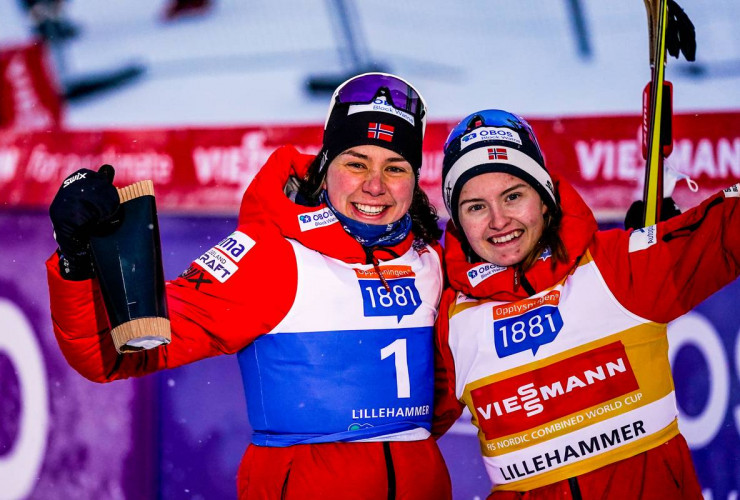 Die siegreichen Norwegerinnen Mari Leinan Lund und Gyda Westvold Hansen.