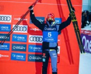 Eric Frenzel freut sich über seinen Podiumsplatz.
