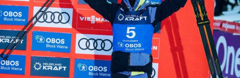 Eric Frenzel freut sich über seinen Podiumsplatz.