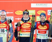 Das Podium: Vinzenz Geiger (GER), Jarl Magnus Riiber (NOR), Ilkka Herola (FIN), (l-r).