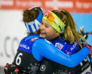Daniela Dejori und Annika Malacinski im Ziel