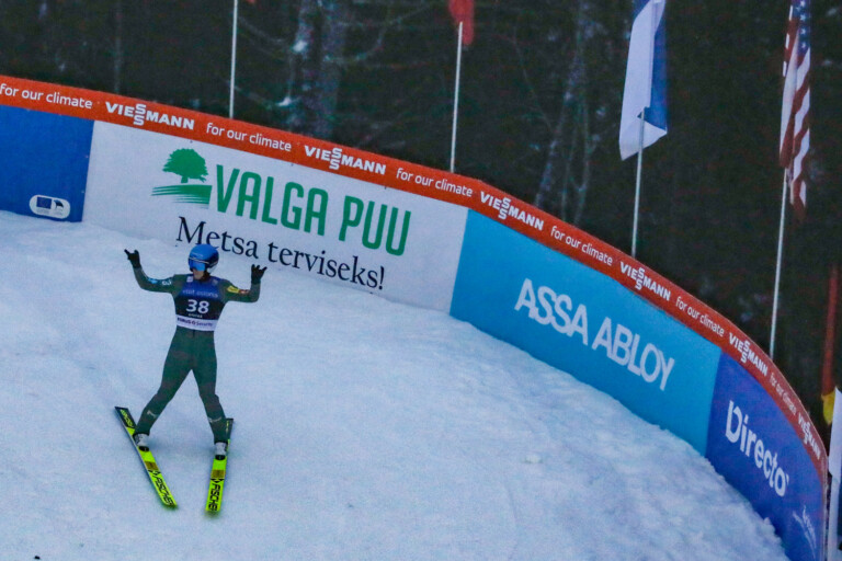 Kristjan Ilves wird von seinem Publikum gefeiert.