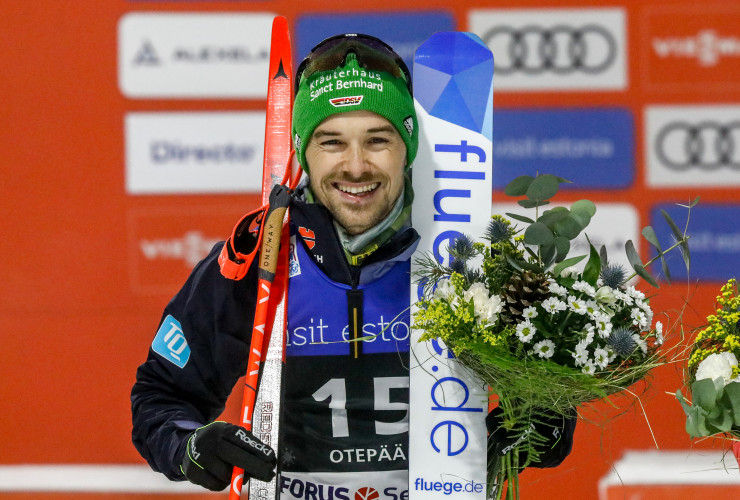 Fabian Rießle freut sich über Platz 2.