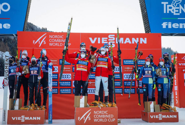 Das historische Podium: Norwegen siegt vor Österreich und Deutschland.