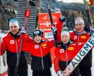 Freude auch bei Team Österreich: Lukas Greiderer (AUT), Lisa Hirner (AUT), Annalena Slamik (AUT), Martin Fritz (AUT).