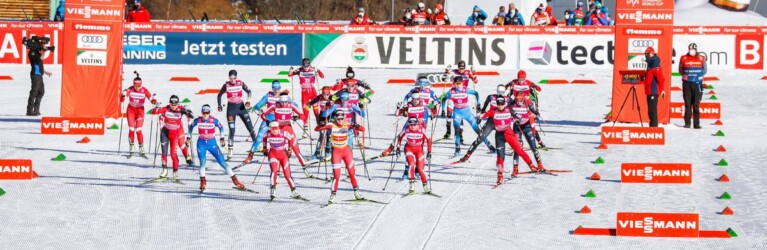 24 Athletinnen gingen beim Massenstart ins Rennen.