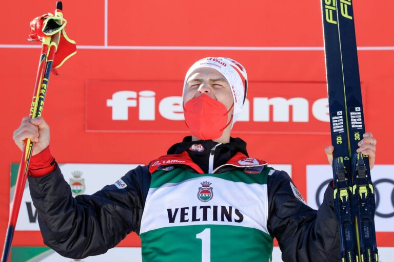 Große Freude bei Johannes Lamparter über seinen ersten Weltcupsieg
