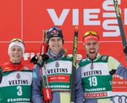 Strahlemänner auf dem Podium: Johannes Lamparter (AUT), Vinzenz Geiger (GER), Johannes Rydzek (GER), (l-r).