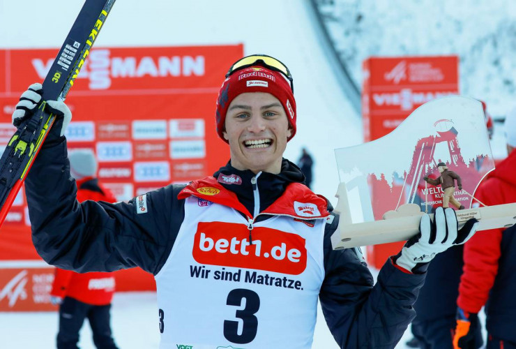 Johannes Lamparter feiert seinen zweiten Weltcupsieg.