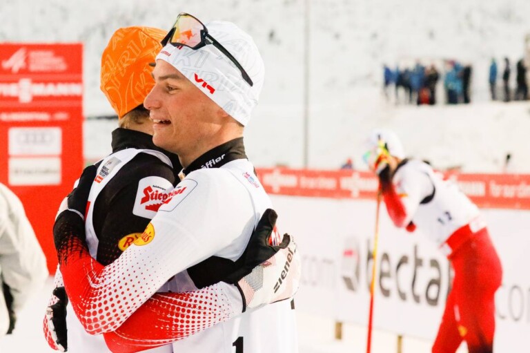 Geteilte Freude ist doppelte Freude bei Johannes Lamparter und Franz-Josef Rehrl.