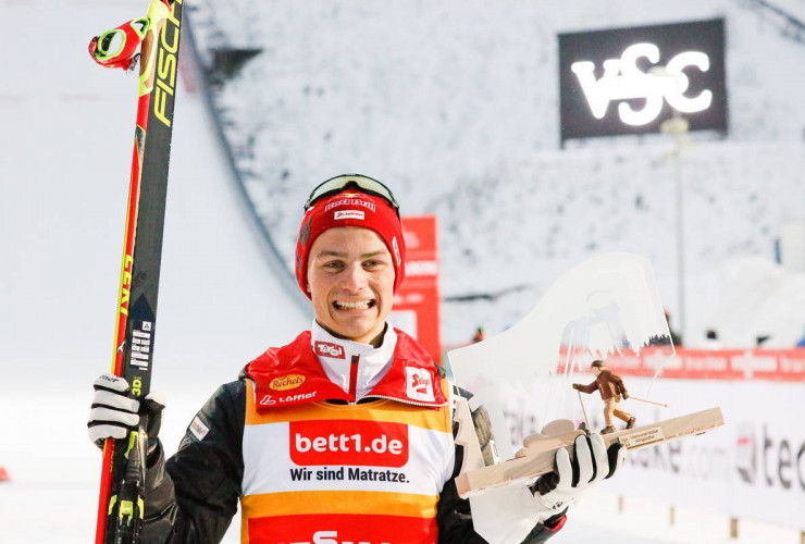 Johannes Lamparter schafft in Klingenthal das Double mit dem zweiten Sieg in zwei Tagen.