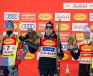 Das Podium: Vinzenz Geiger (GER), Jarl Magnus Riiber (NOR), Johannes Lamparter (AUT), (l-r)