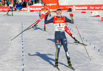 Strahlender Sieger: Vinzenz Geiger gewinnt zum ersten Mal in Seefeld.