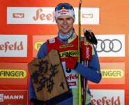 Strahlender Sieger: Vinzenz Geiger gewinnt zum ersten Mal in Seefeld.