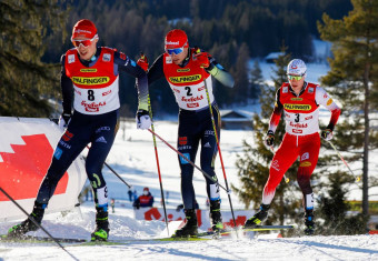 Eric Frenzel und Terence Weber (l-r, hier beim Weltcup in Seefeld mit Martin Fritz) wurden positiv getestet und fallen bis auf Weiteres aus.