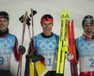 Das Siegertrio: Joergen Graabak (NOR), Vinzenz Geiger (GER), Lukas Greiderer (AUT)(l-r)