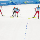 Der Einlauf auf die Zielgerade: Jens Luraas Oftebro (NOR), Manuel Faißt (GER), Akito Watabe (JPN), Joergen Graabak (NOR) (l-r).