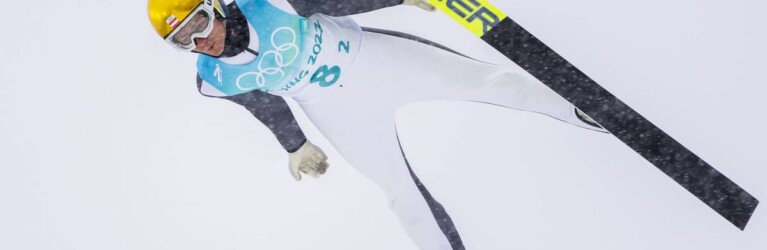 Johannes Lamparter und Österreich lagen nach dem Springen in Führung.