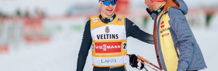 Vinzenz Geiger und Johannes Rydzek freuen sich über ein starkes Rennen.