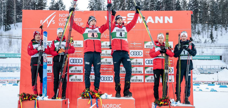 Das Podium: Franz-Josef Rehrl (AUT), Lukas Greiderer (AUT), Joergen Graabak (NOR), Jens Oftebro (NOR), Espen Andersen (NOR), Espen Bjoernstad (NOR), (l-r).