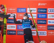 Der Kampf um den Gesamtweltcup ist nur noch ein Zweikampf zwischen Johannes Lamparter und Jarl Magnus Riiber.