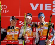 Die Top 3 der Herren: Johannes Lamparter (AUT), Jarl Magnus Riiber (NOR), Vinzenz Geiger (GER), (l-r)