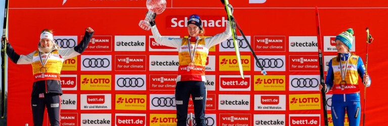 Die Top 3 der Damen: Ida Marie Hagen (NOR), Westvold Hansen Gyda (NOR), Volavsek Ema (SLO), (l-r)