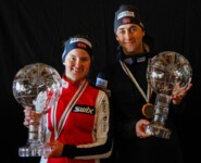 Die Gesamtsieger aus Norwegen: Gyda Westvold Hansen und Jarl Magnus Riiber.