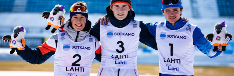 Die Medaillengewinner im Einzel der Jungen: Jiri Konvalinka (CZE), Eidar Johan Stroem (NOR), Marco Heinis (FRA)