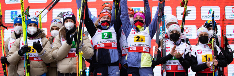 Das siegreiche deutsche Mixed Team: Jenny Nowak und Nathalie Armbruster (vorne, l-r), hinten Simon Mach (verdeckt) und Tristan Sommerfeldt. Silber: Italien, Bronze: Österreich.