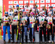 Die Medaillengewinner des Mixed Team-Wettbewerbs: Italien, Deutschland, Österreich (l-r).