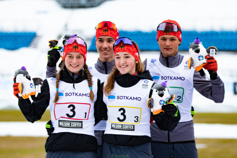 Silbermedaillengewinner Deutschland: Cindy Haasch, Tristan Sommerfeldt, Magdalena Burger, Benedikt Graebert (l-r)