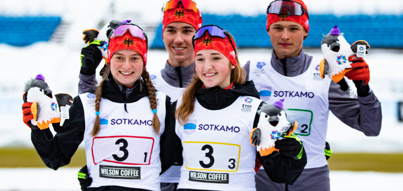 Silbermedaillengewinner Deutschland: Cindy Haasch, Tristan Sommerfeldt, Magdalena Burger, Benedikt Graebert (l-r)