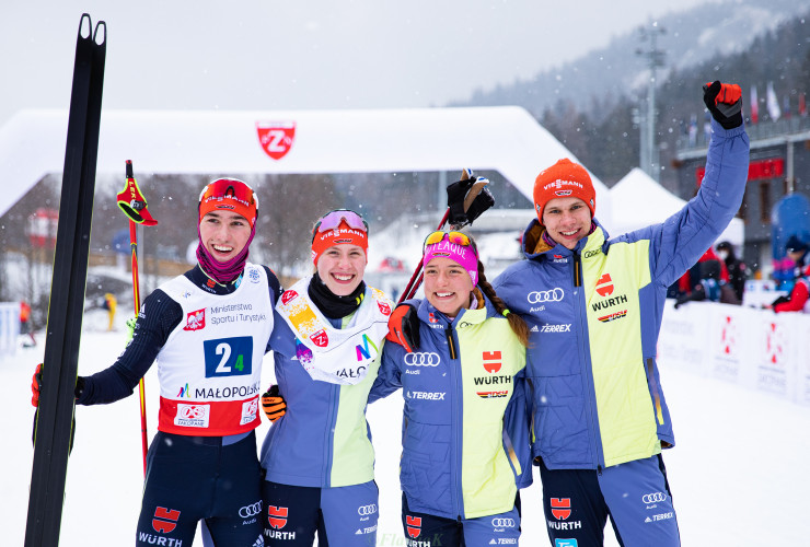 Das deutsche Mixed Team wird Junioren-Weltmeister in Zakopane.