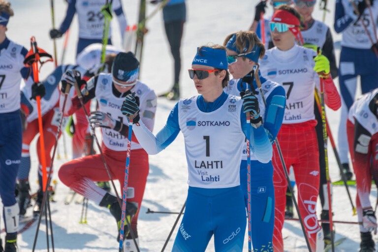 Start zum Herrenrennen: Marco Heinis (FRA)