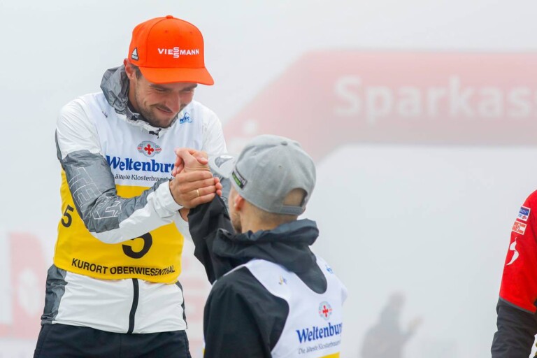 Respekt zwischen zwei großen Sportlern: Johannes Rydzek (GER), Ilkka Herola (FIN), (l-r).