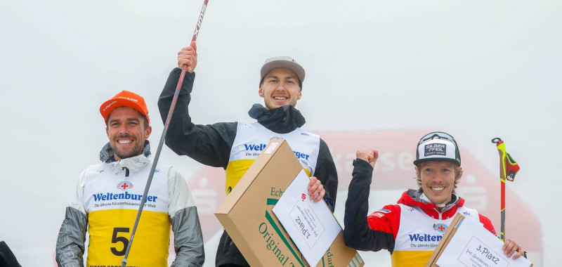 Die Sieger bei den Herren: Johannes Rydzek (GER), Ilkka Herola (FIN), Franz-Josef Rehrl (AUT), (l-r)